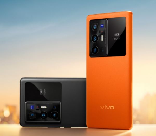 <br />
                            Представлено семейство vivo X70: флагманские смартфоны с упором на камеру<br />
                        