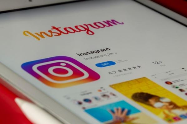 <br />
						Facebook приостанавливает разработку Instagram Kids для переосмысления концепции<br />
					